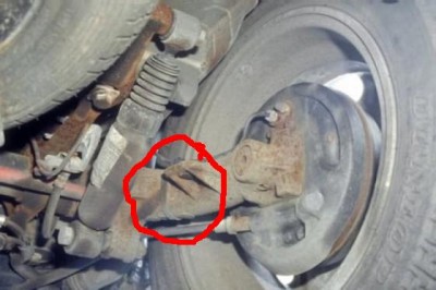 peugeot 106 achse.jpg (29.78 KiB) 1353 mal betrachtet peugeot 106 achse.jpg