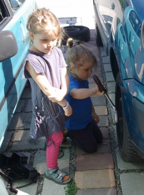 autoschrauber_02.JPG (216.12 KiB) 2230 mal betrachtet autoschrauber_02.JPG