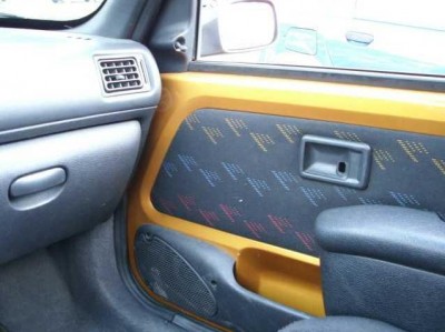 Türverkleidung.JPG (38.89 KiB) 3126 mal betrachtet Türverkleidung.JPG