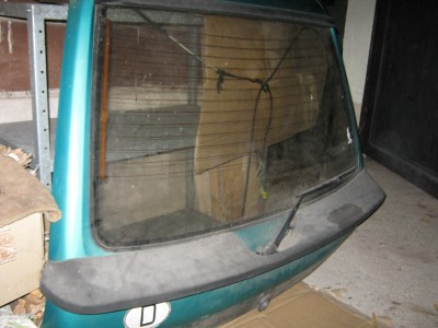 Heckklappe_Griffe.JPG (115.13 KiB) 626 mal betrachtet Heckklappe_Griffe.JPG