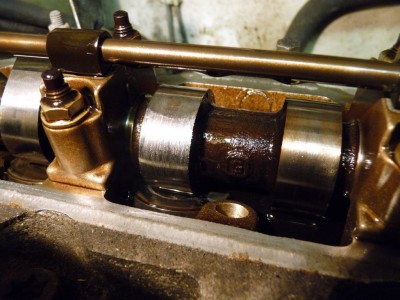 205 Nockenwelle 3.Zylinder.jpg (179.01 KiB) 3536 mal betrachtet 205 Nockenwelle 3.Zylinder.jpg