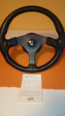 Lenkrad.JPG (193.66 KiB) 1290 mal betrachtet Lenkrad.JPG